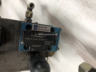 Bosch Rexroth 4WRE 6 E32-12/24Z4/M